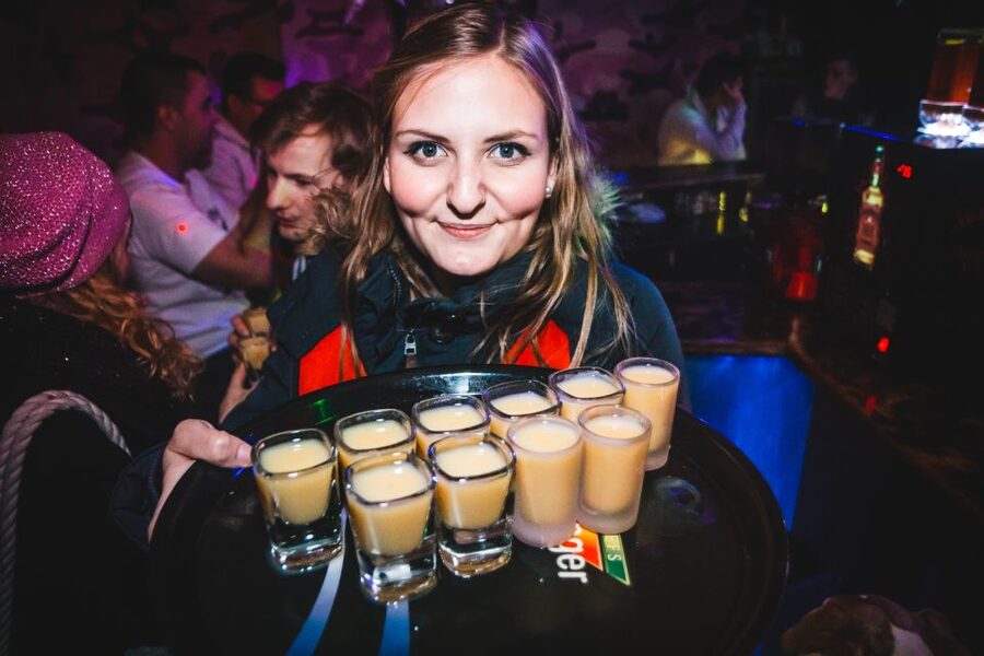 Freiburg: Guided Pub Crawl with Drinks - Five Downtown Pub Stops: How the Night Moves Between Places