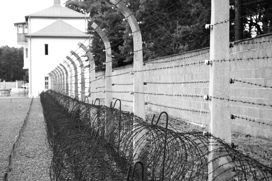 From Berlin: Licensed Sachsenhausen Tour with max. 15 people - Key things I’d put on your radar