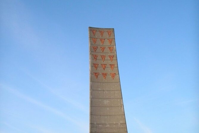 From Berlin: Sachsenhausen Concentration Camp Memorial Tour - The walking tour format: what it feels like hour to hour