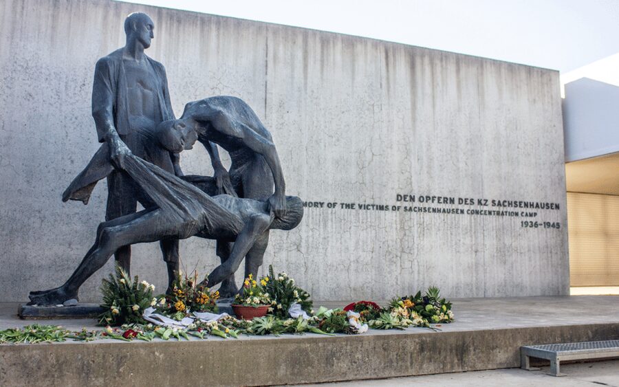 From Berlin: Sachsenhausen Concentration Camp Museum Tour - From Premier Inn to Sachsenhausen, and why the timing matters