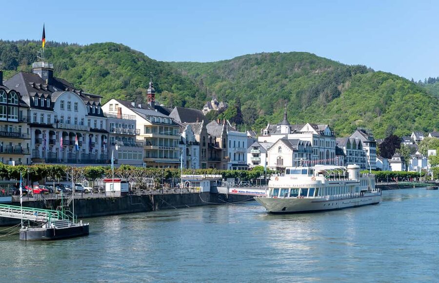 From Boppard: Loreley Sightseeing Cruise - Dogs, wheelchairs, and who should plan for what