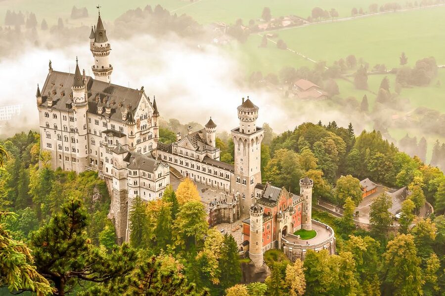 From Munich: Neuschwanstein Castle Full-Day Trip - The King Ludwig II story: how the guide turns architecture into meaning