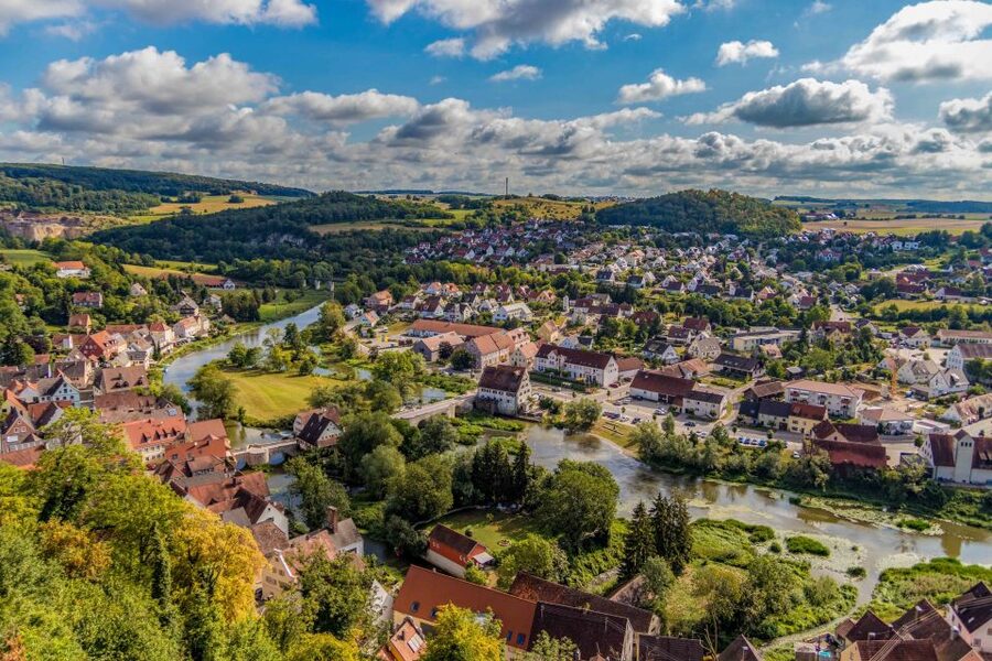From Munich: Rothenburg and Romantic Road Day Trip by Bus - Food and shopping tips: snowballs, sausage, and carrying cash