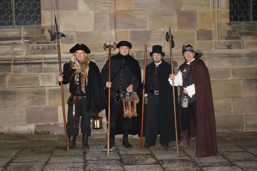 Fulda: Night Watchman Tour - First Steps in Fulda After Dark: Meeting the Night Watchman