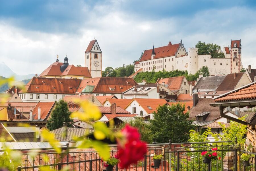 Füssen: Old Town Guided Walking Tour in German - Füssen’s story from the Roman period to the present day