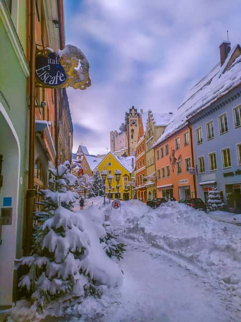 Füssen to Neuschwanstein Castle - Guided Scenic Tour - Marienbrücke finish: great views, weather reality included