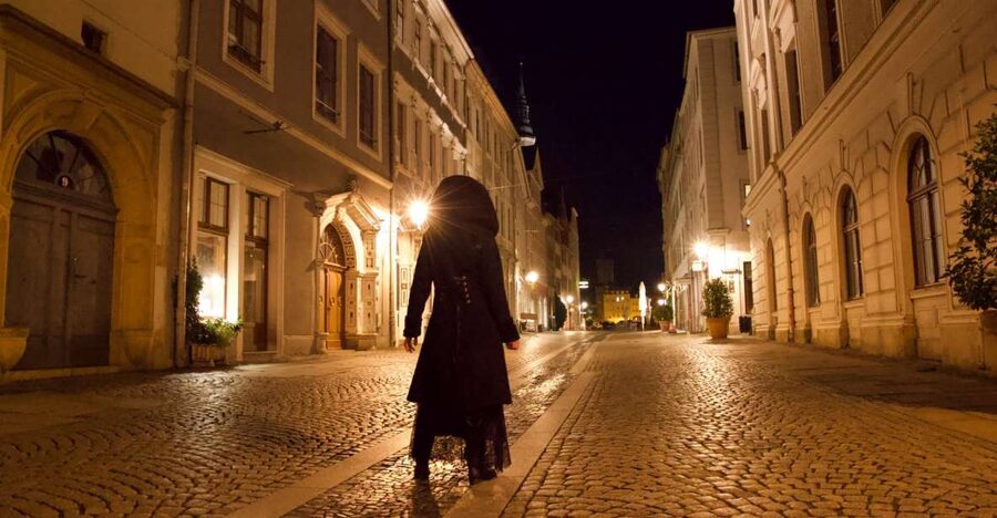 Görlitz: Ghosts and Spooky Historical Night Walking Tour - Key highlights you should care about