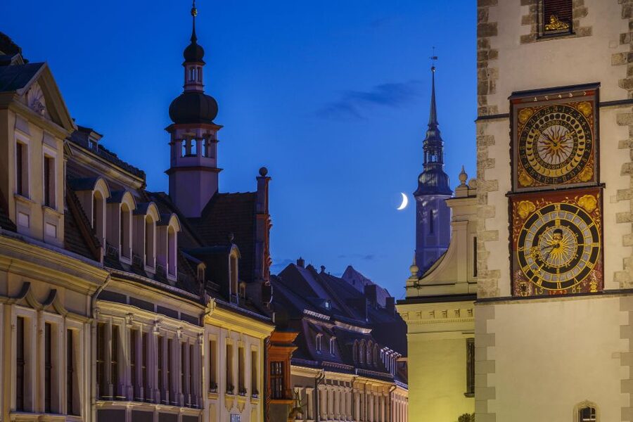 Görlitz: Old Town Guided Walking Tour - Görlitz at street level: why this 1.5-hour tour works