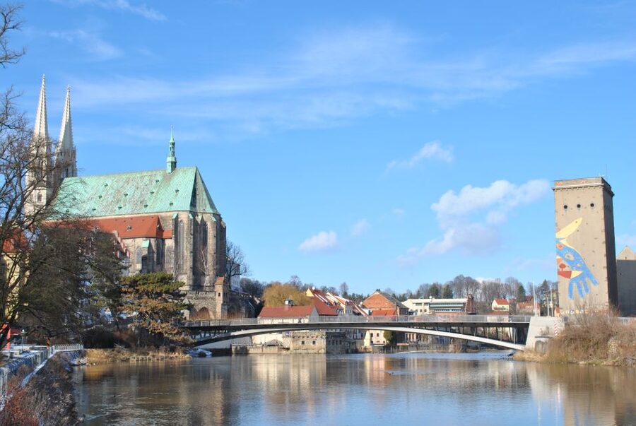 Görlitz: Old Town Guided Walking Tour - Schönhof, the oldest Renaissance building, and what to look for