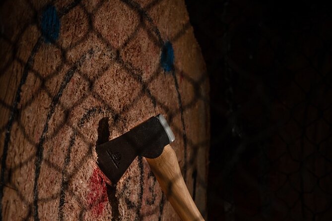 Guided Axe Throwing Experience in Frankfurt Altstadt - Craft beer and non-alcoholic drinks: plan for add-ons