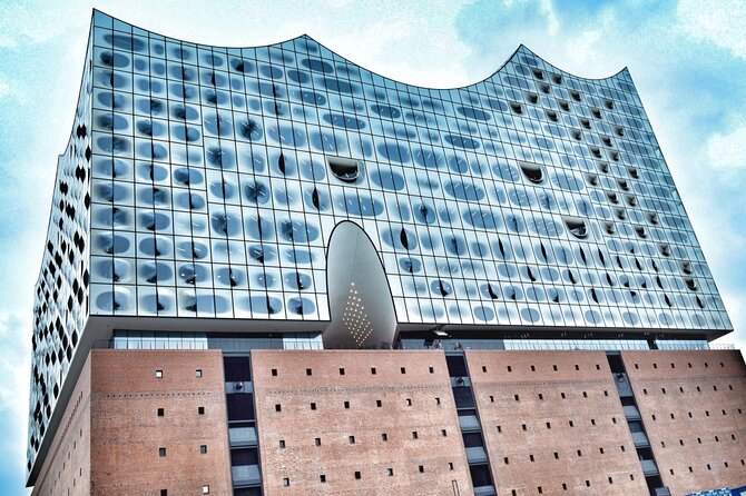 Guided Hamburg City Bike Tour - Key things that make this Hamburg bike tour worth your time
