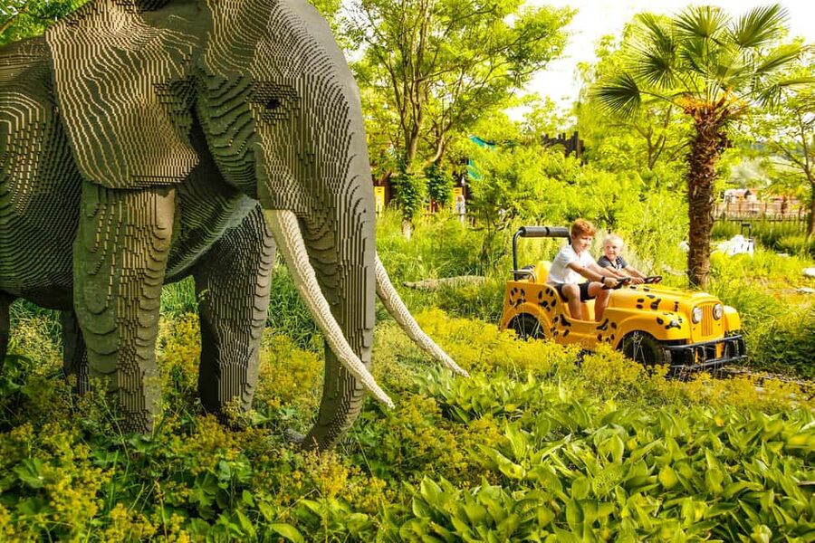 Günzburg: LEGOLAND® Deutschland Resort Admission Ticket - Entering LEGOLAND Deutschland and getting your bearings fast
