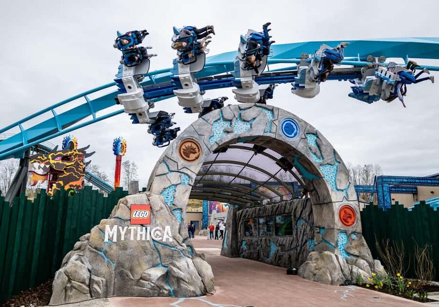 Günzburg: LEGOLAND® Deutschland Resort Admission Ticket - Live shows, building events, 4D cinema, and the underwater break