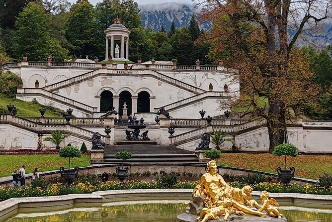 Half Day Private Tour Linderhof Castle & Oberammergau incl Ettal - Neuschwanstein Castle: the guided walk and the best photo moments