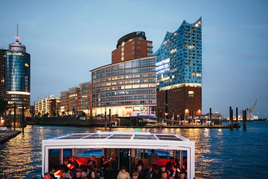 Hamburg: 1-Hour Evening Harbor Lights Cruise - Hamburg’s Harbor Lights From the Water, Speicherstadt to the Working Port