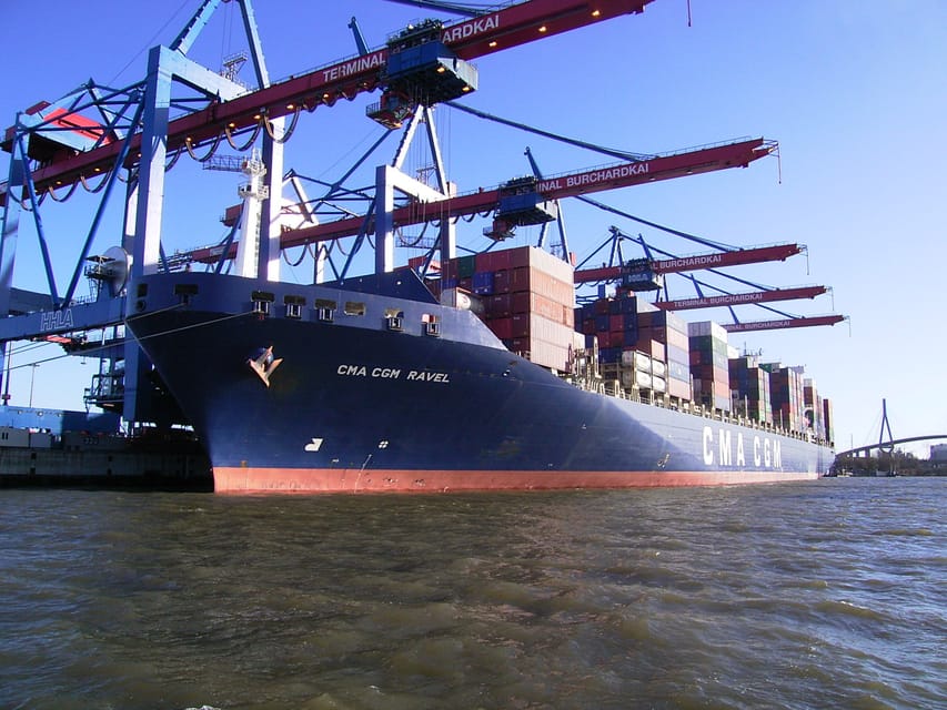Hamburg: 1-Hour Harbor Cruise - Why this 1-hour Hamburg harbor cruise is a smart use of time