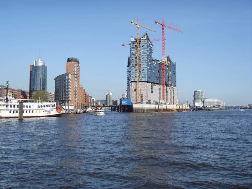 Hamburg: 1-Hour Harbor Cruise - The Elbe Philharmonic Hall area and Köhlbrand Bridge skyline moments