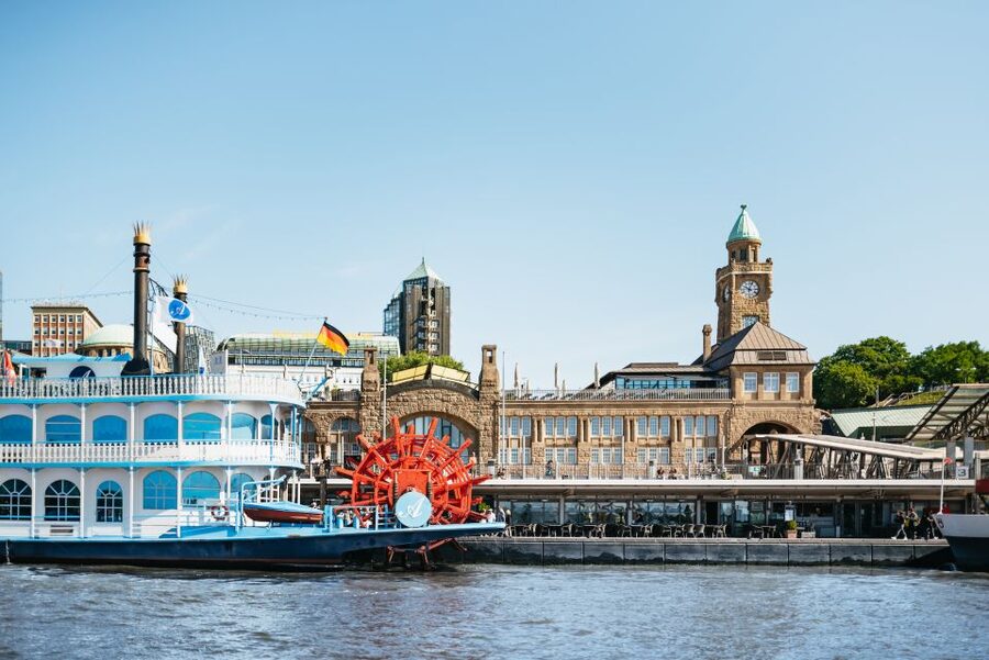 Hamburg: 1-Hour Harbor Sightseeing Cruise with HafenCity - St. Pauli Piers and the Start of the Port Story