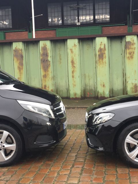 Hamburg: 3-Hour Limousine Tour with Driver-Guide - Why a private 3-hour limousine tour fits Hamburg best