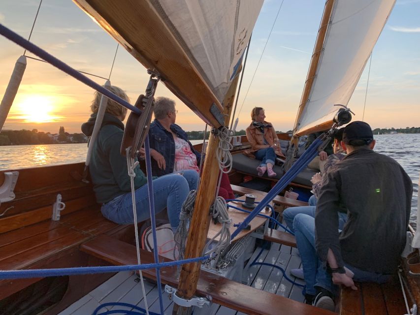 Hamburg: Alster River Sailboat Tour with Sundowner - The sail itself: how the captain teaching style keeps it easy