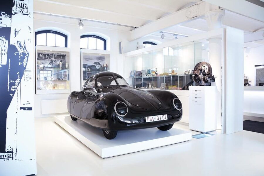 Hamburg: Automuseum PROTOTYP ticket - Value for About $15, and What You Get for It