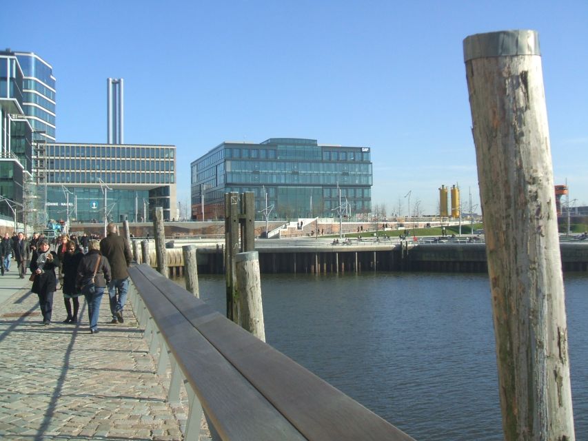 Hamburg: Bike Tour of the Speicherstadt & Old Harbor - Speicherstadt: historic docks and port machinery you can actually reach