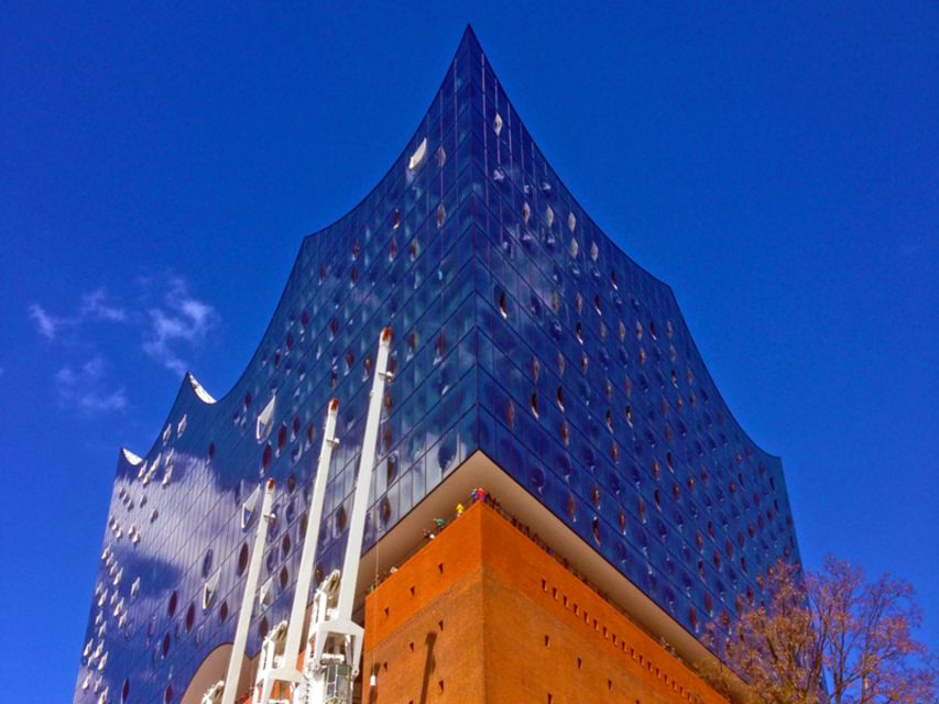 Hamburg: Elbphilharmonie Plaza, Highlights & Surroundings - The Elbphilharmonie Tube: where your perspective shifts