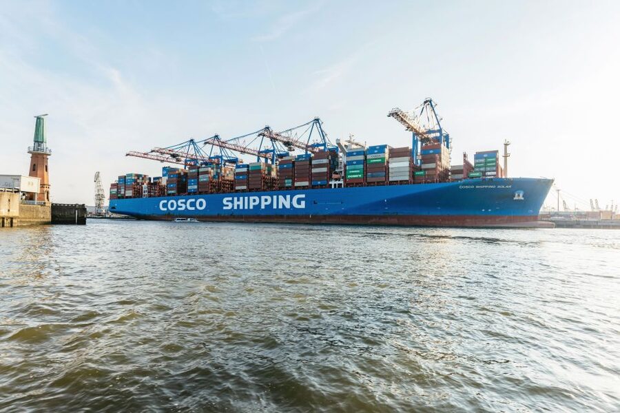 Hamburg: Harbor Cruise with Wine and Cheese - What you actually see from the water, and why it matters