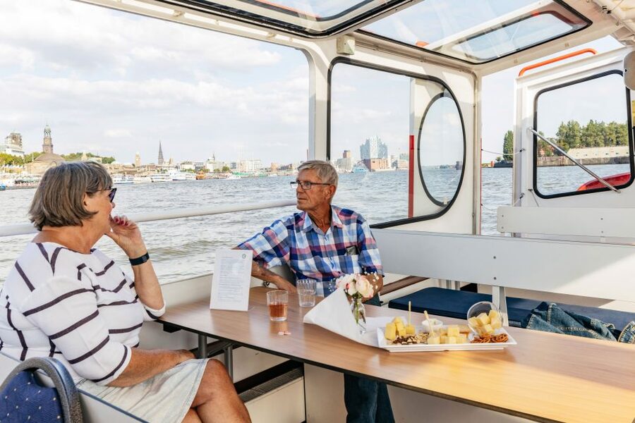 Hamburg: Harbor Cruise with Wine and Cheese - Price and value: what $49 buys you in real terms