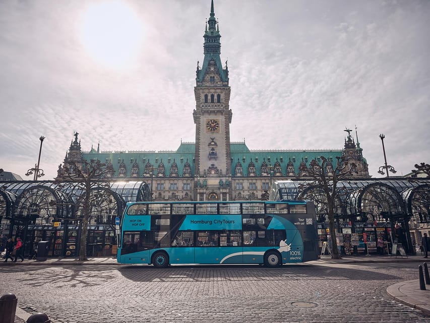 Hamburg: Hop-On Hop-Off Bus City Tour - Line F - HafenCity, warehouses, and the fish market stop plan