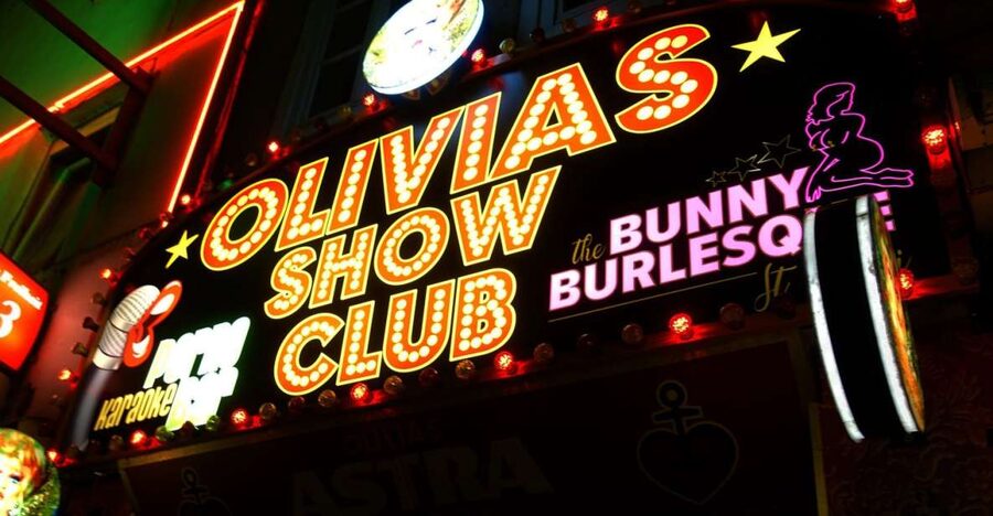 Hamburg: In the Footsteps of "Olivia" Reeperbahn Tour - The 2-hour format and how to make it work for your schedule
