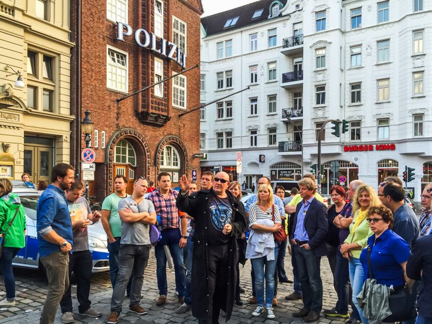 Hamburg: Insider Tour of the Reeperbahn & St. Pauli - The endpoint: Olivia Jones club time and a liquor shot