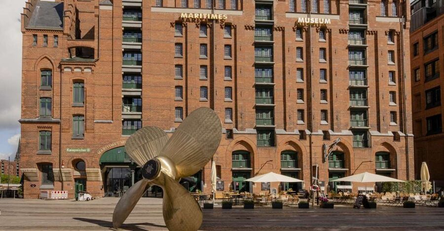 Hamburg: International Maritime Museum Entrance Ticket - The LEGO Queen Mary II and Other Big Visual Moments