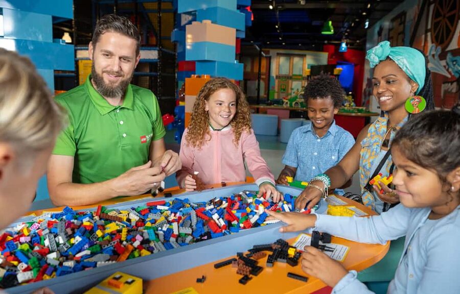 Hamburg: LEGO© Discovery Centre admission ticket - Price and entry rules that matter before you book