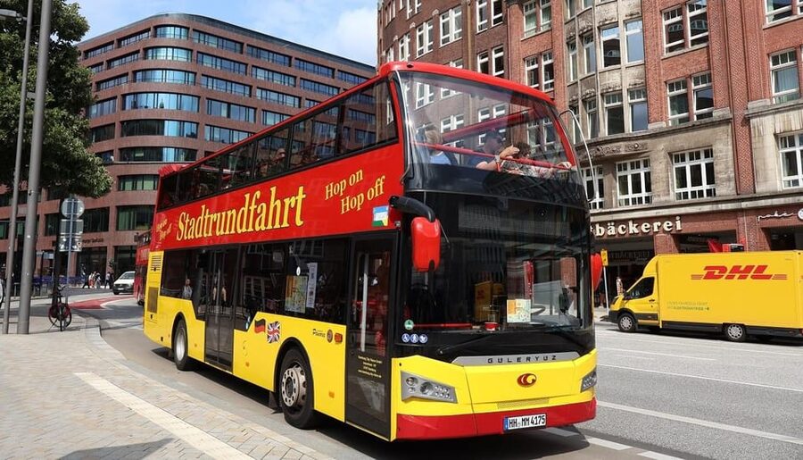 Hamburg: Line C Sightseeing Hop-On Hop-Off Bus Tour - Key highlights you will actually use