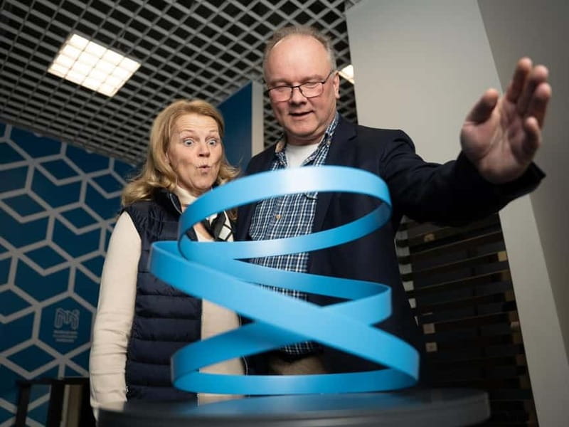 Hamburg: Museum of Illusions Ticket - Price in context: is a 17 USD ticket good value?