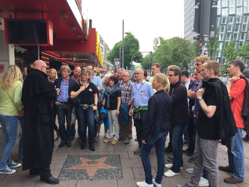 Hamburg: Original Kiez Tour in German with Eddy Kante - Timing, weather, and comfort tips that matter