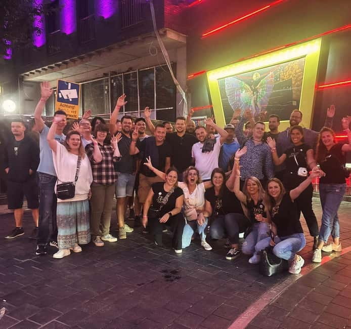 Hamburg Pub Crawl - 4 Locations, Shots & Club Entry - The guides: the difference between a crawl and a real night out