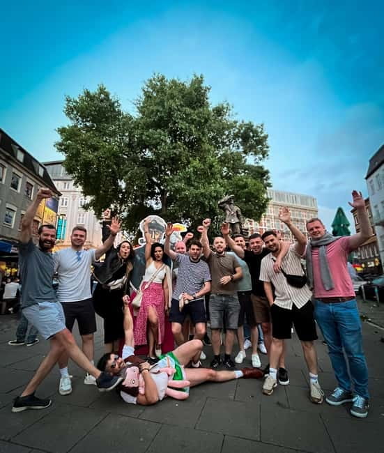 Hamburg: Pubcrawl & Nightlife Tour auf St.Pauli - Key things I’d circle before you go