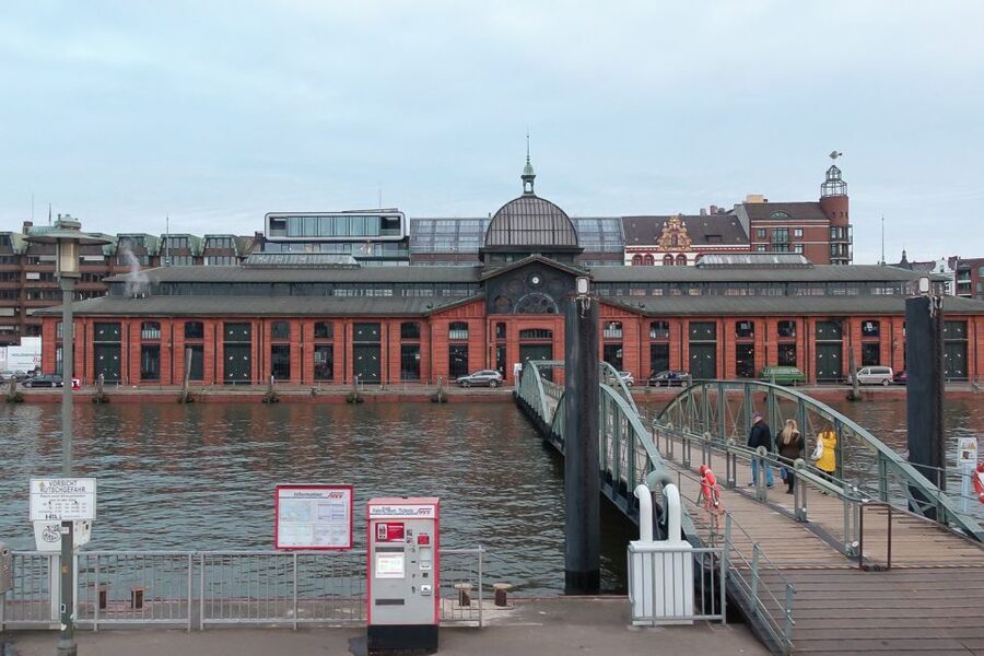 Hamburg: Reeperbahn, Port, & Fish Market Morning Tour - Key Tour Highlights You’ll Actually Feel