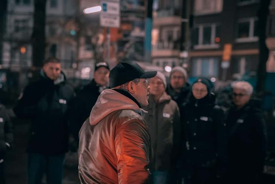 Hamburg: Reeperbahn tour with Daniel Schmidt from the Elbschlosskeller - Elbschlosskeller is the anchor, not just a photo stop