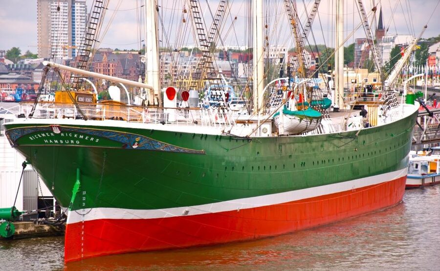 Hamburg: RICKMER RICKMERS Museum Entry Ticket - Who this is best for in Hamburg