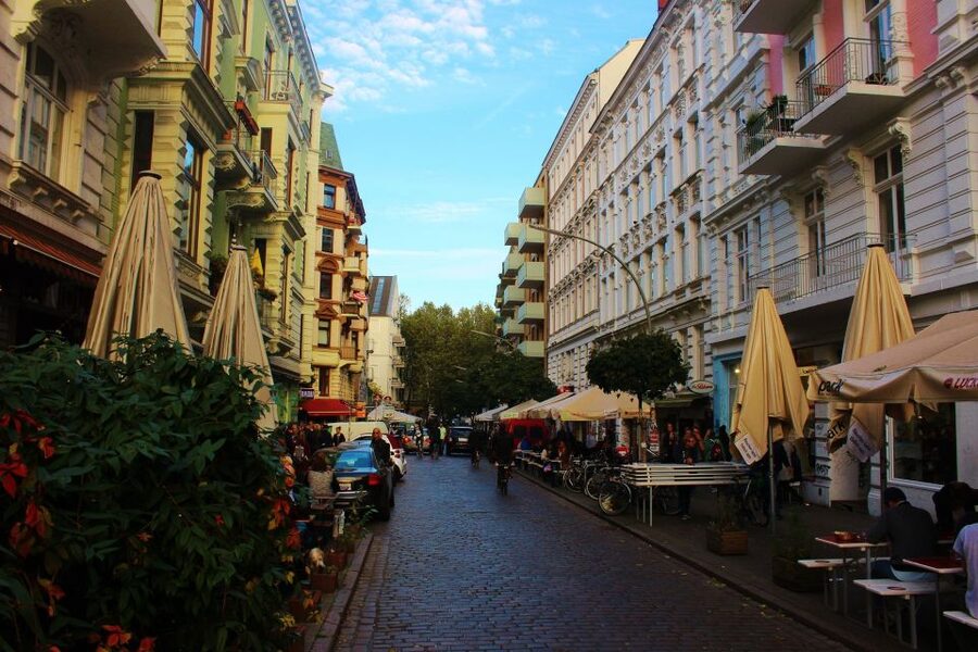 Hamburg: Schanzenviertel Culinary Tour - Guides make the difference, and you get that here