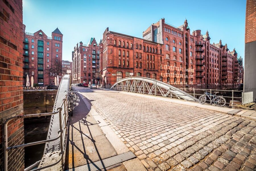 Hamburg: Speicherstadt and HafenCity Tour - How this 2-hour Hamburg tour fits together