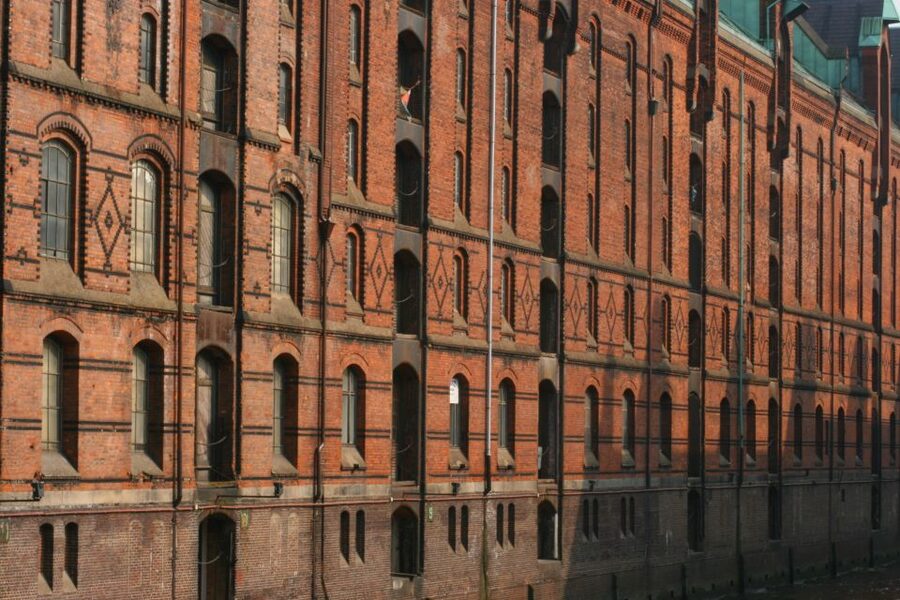 Hamburg: UNESCO-World Heritage Sites Tour - Meßberg: the transition from counting houses to warehouses