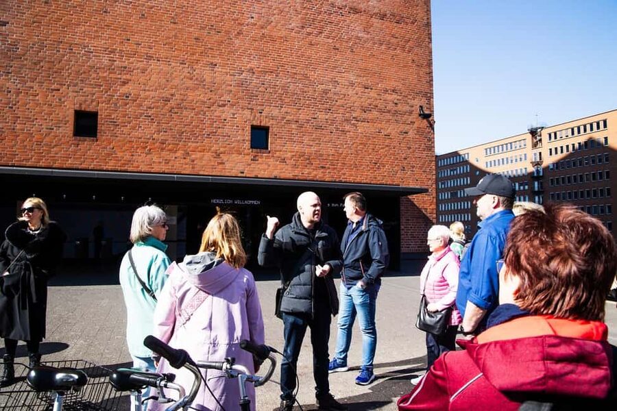 Hamburg: Westfield, Speicherstadt & Elbphilharmonie Tour - The former Coffee Exchange: why trade buildings feel like theaters
