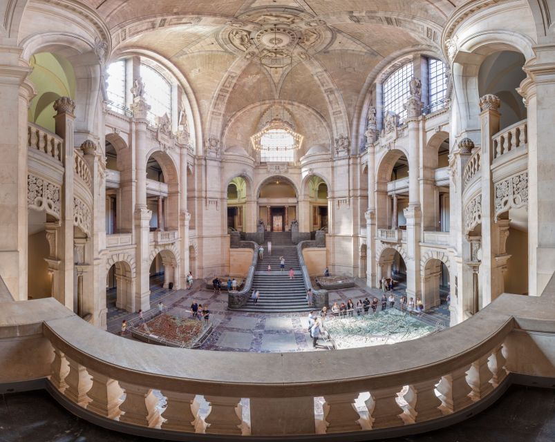 Hannover: New Town Hall exclusive Guided Walking Tour - Key things to know before you go