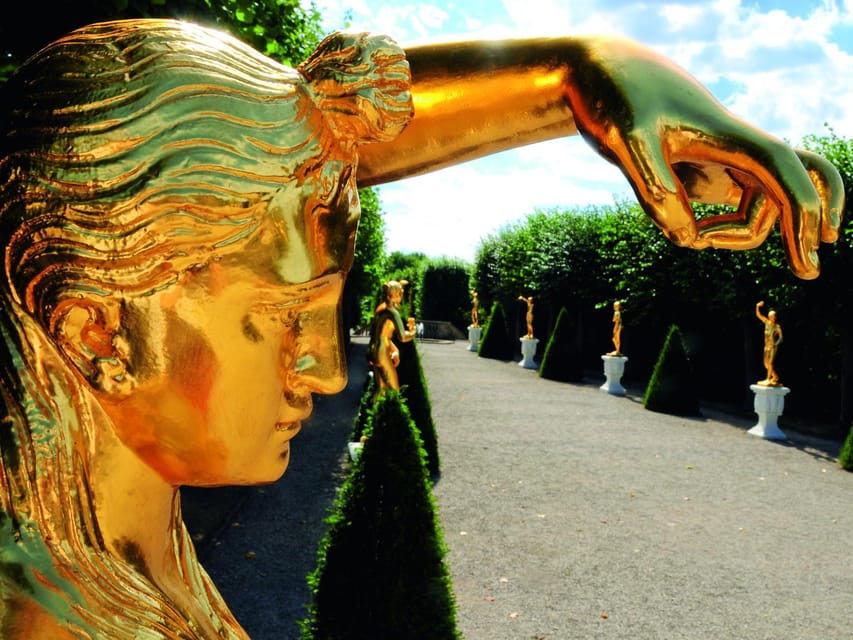 Hanover: Royal Gardens of Herrenhausen Guided Tour - Elector Sophie and the English Royal Family Connection