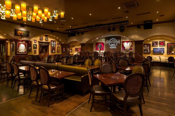Hard Rock Cafe Munich with Set Lunch or Dinner - Acoustic vs Electric menus: how to pick the right set