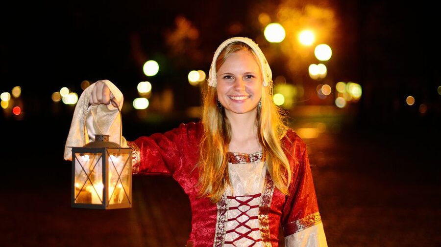 Heidelberg: night watchman tour through the old town - Who should book this Heidelberg night watchman tour